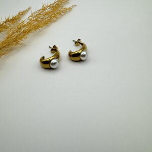 Lucrezia Pearl Clip on